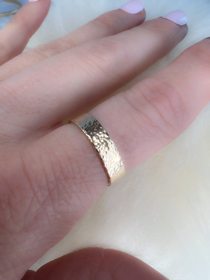 Halo Textured Gold Ring