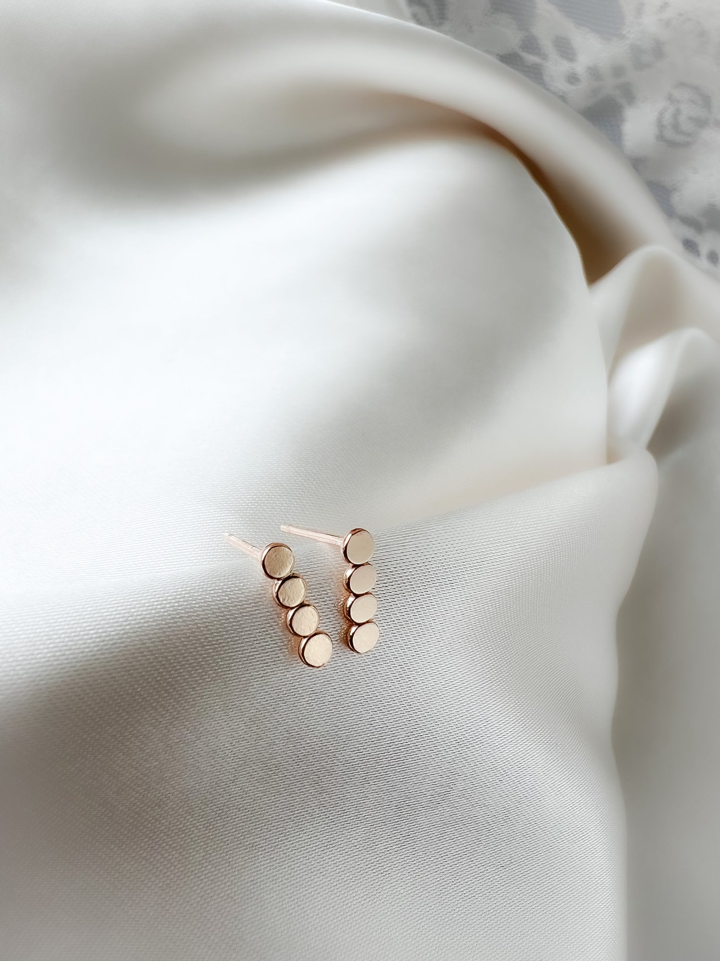 Halo Flat Beaded Studs