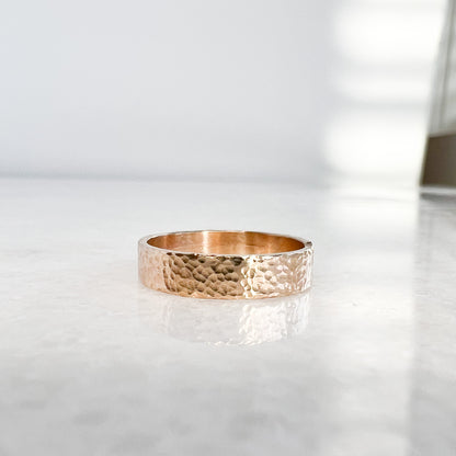 Halo Textured Gold Ring