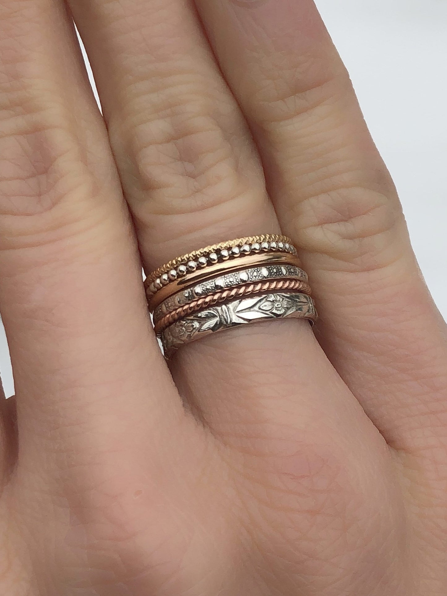 Mixed stacking ring set