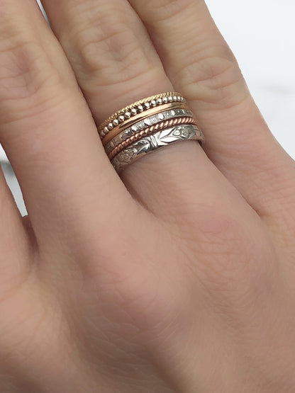 Mixed stacking ring set